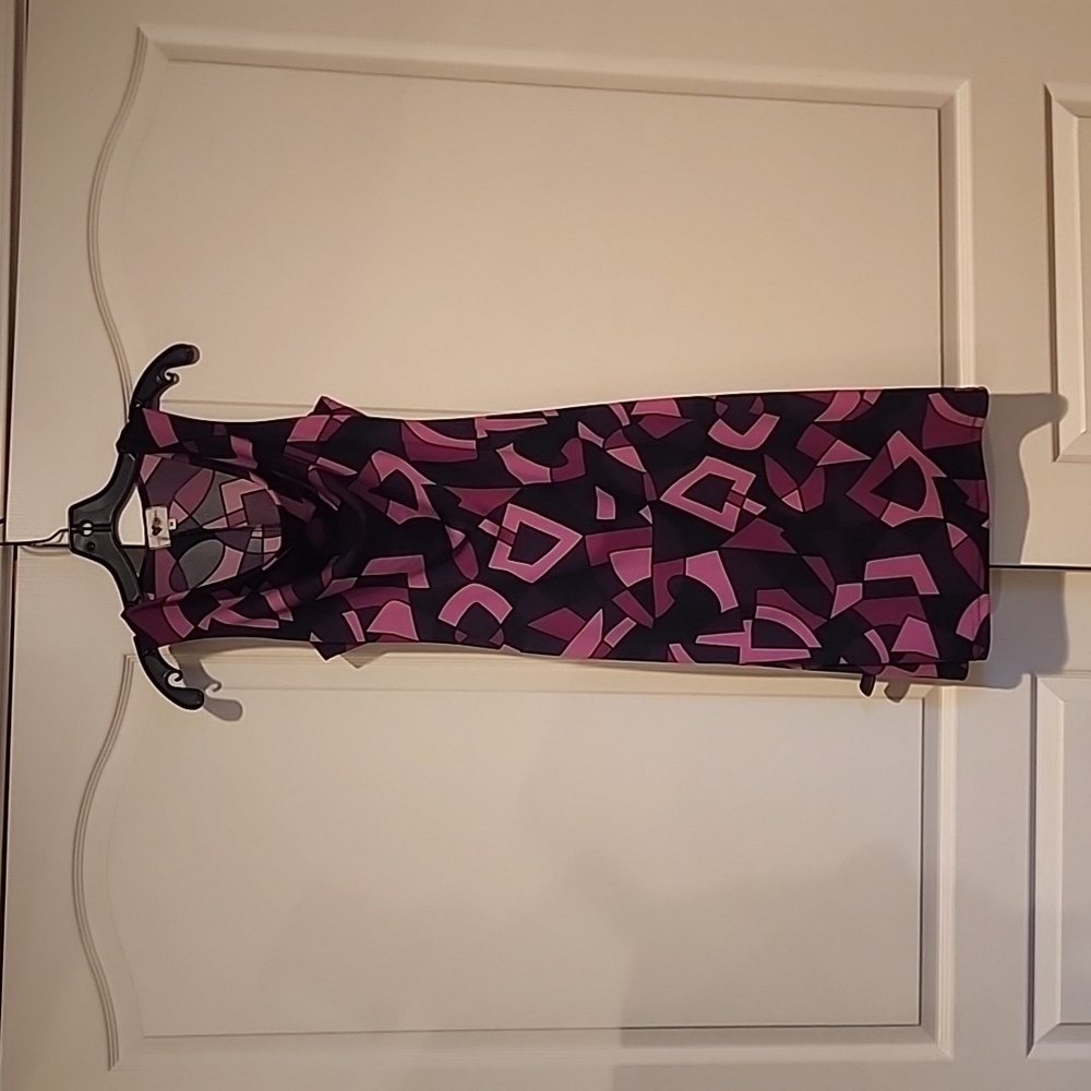 Heart Soul, Sleeveless Dress, Black, Pink and Purple. Size M